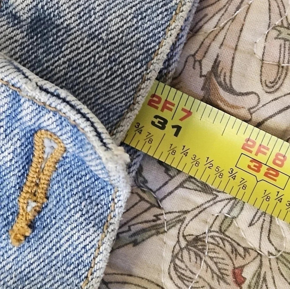 CMG INK Lonney tunes woman's‎ denim jacket - Picture 6 of 6